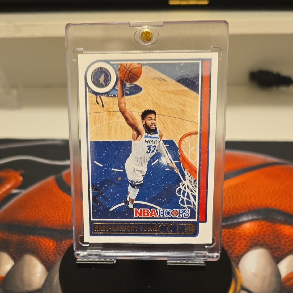 Panini NBA Hoops Karl-Anthony Towns Card - Black and White